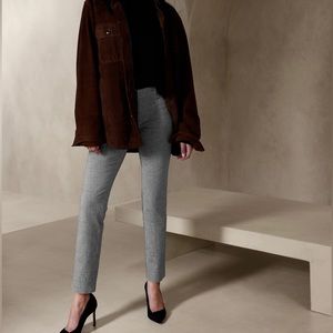 Banana Republic size 4 Sloan pants.